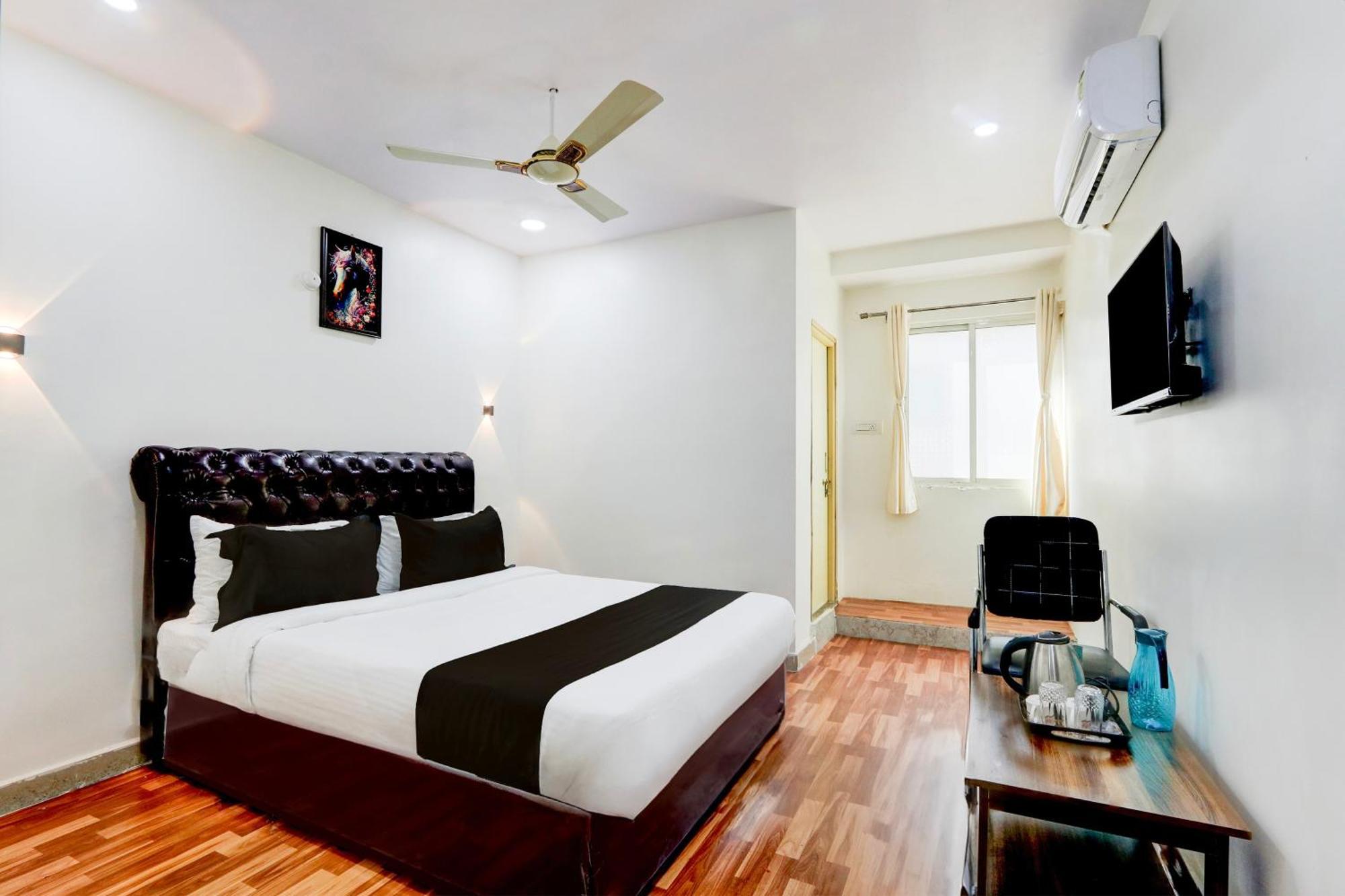Hotel O Rms Grand Patancheru Buitenkant foto
